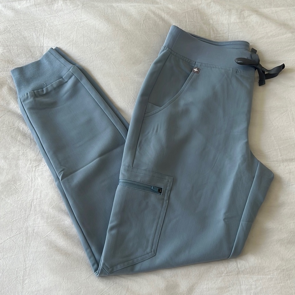 FIGS Zamora Jogger Scrub Pants